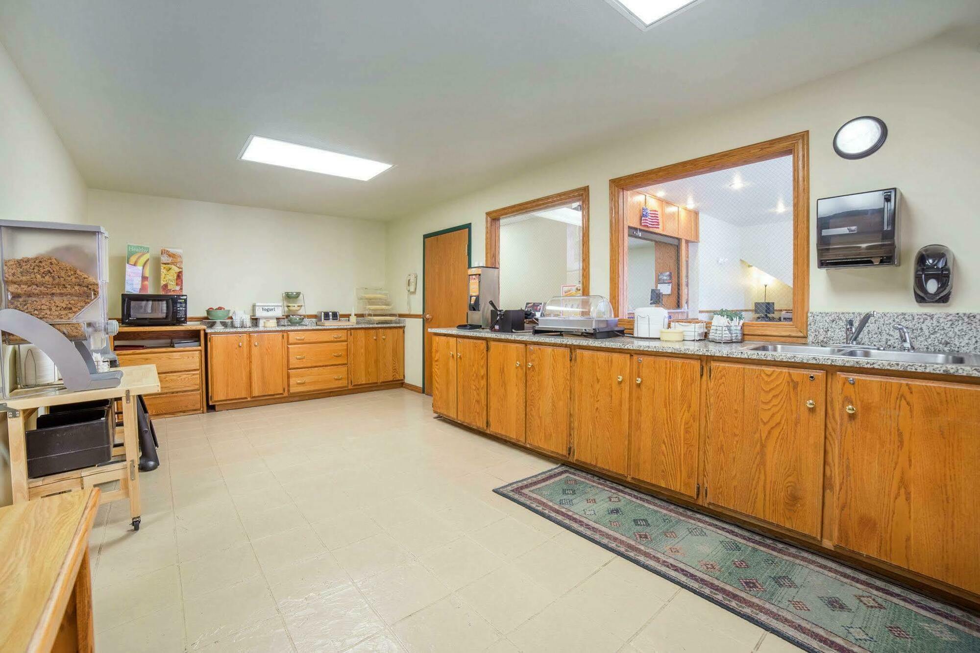 Econo Lodge Livingston Gateway To Yellowstone Екстер'єр фото
